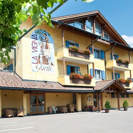 Hotel Garni La Vigna - Adult Friendly San Michele allʼAdige Exterior foto