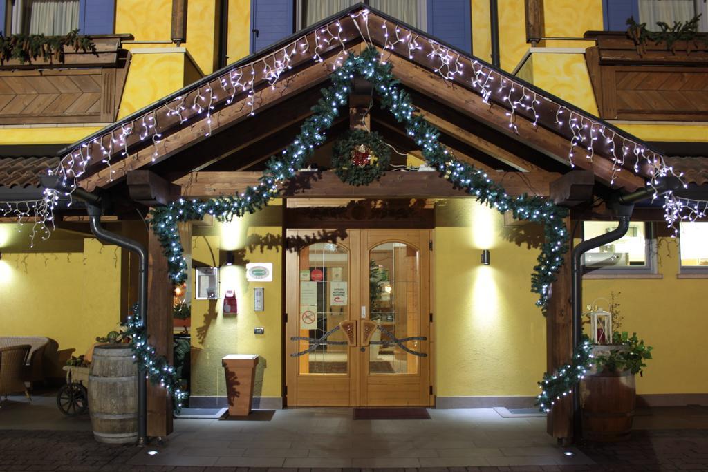 Hotel Garni La Vigna - Adult Friendly San Michele allʼAdige Exterior foto